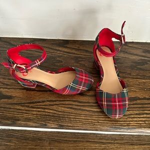 Red tartan plaid low heel girls holiday shoe.
